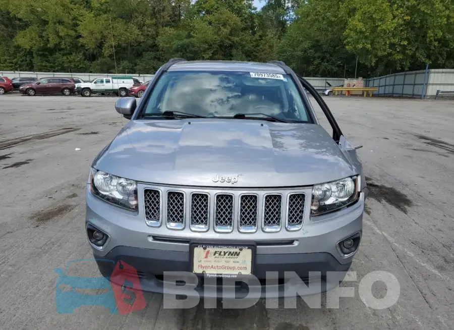1C4NJDEB2HD168148 Photo# 5