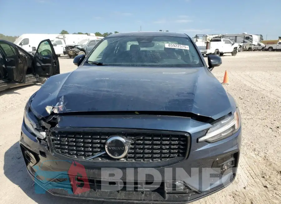 7JRL12FL6RG306746 Photo# 5