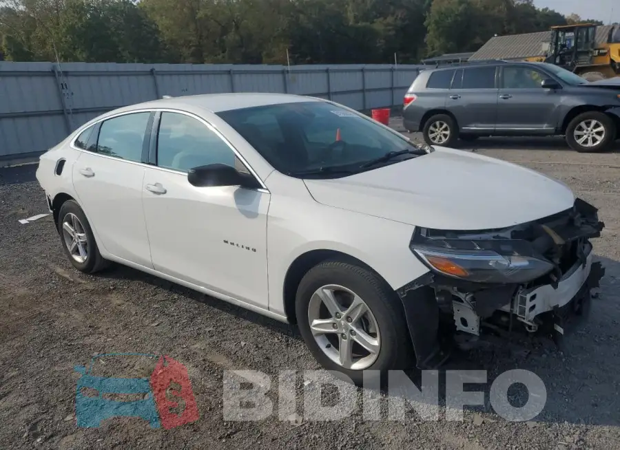 1G1ZB5ST4LF115555 Photo# 4