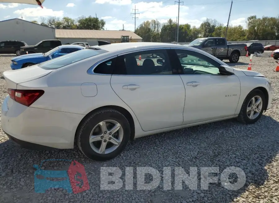 1G1ZC5ST0NF151842 Photo# 3