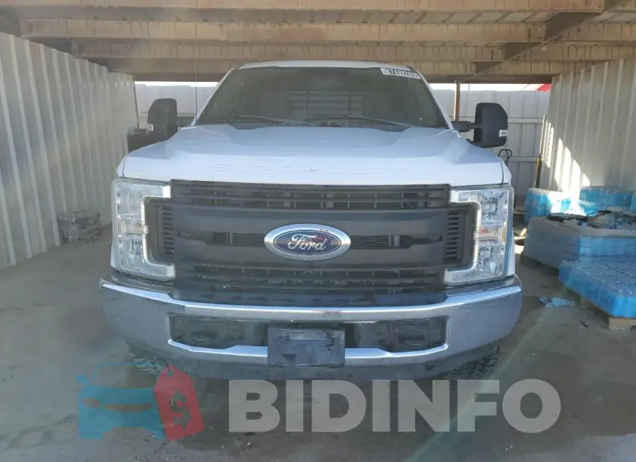 1FT7X2B64HEB93517 Photo# 5