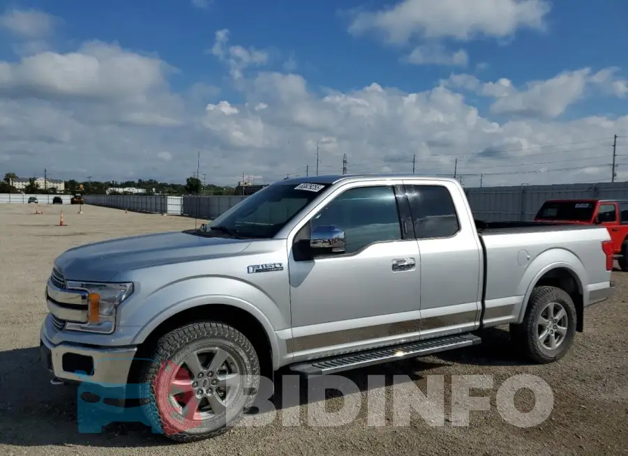 1FTFX1EGXJFB40976 Photo# 1