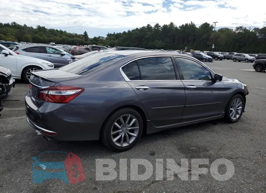 1HGCR2F50GA072016 Photo# 3