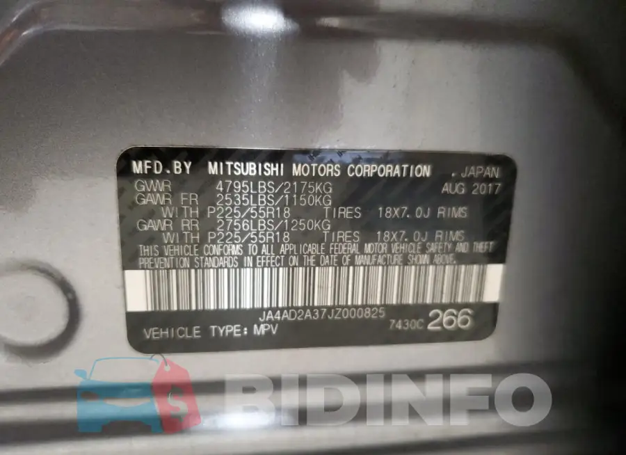 JA4AD2A37JZ000825 Photo# 13