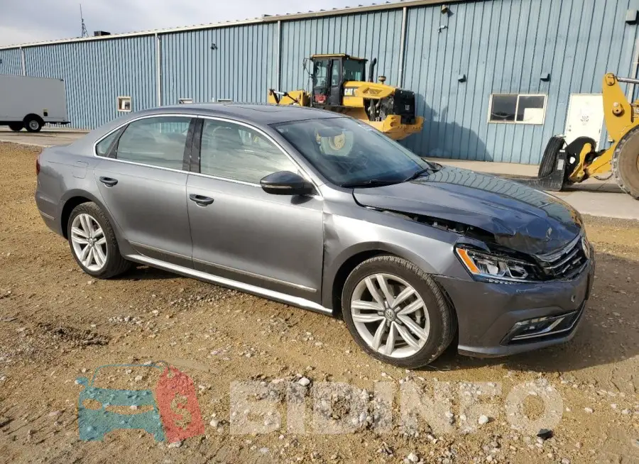 1VWGT7A34HC025742 Photo# 4