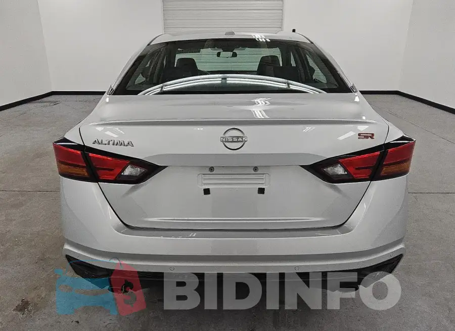 1N4BL4CV7PN383274 Photo# 6