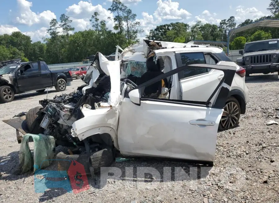 3N1CP5CV6ML529042 Photo# 1