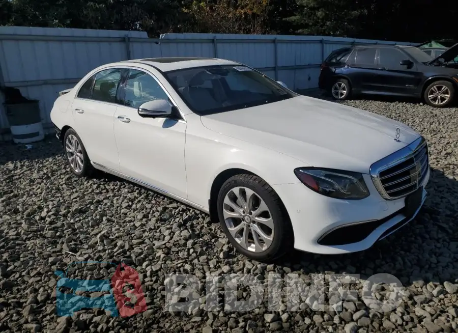 WDDZF4KB2HA212759 Photo# 4