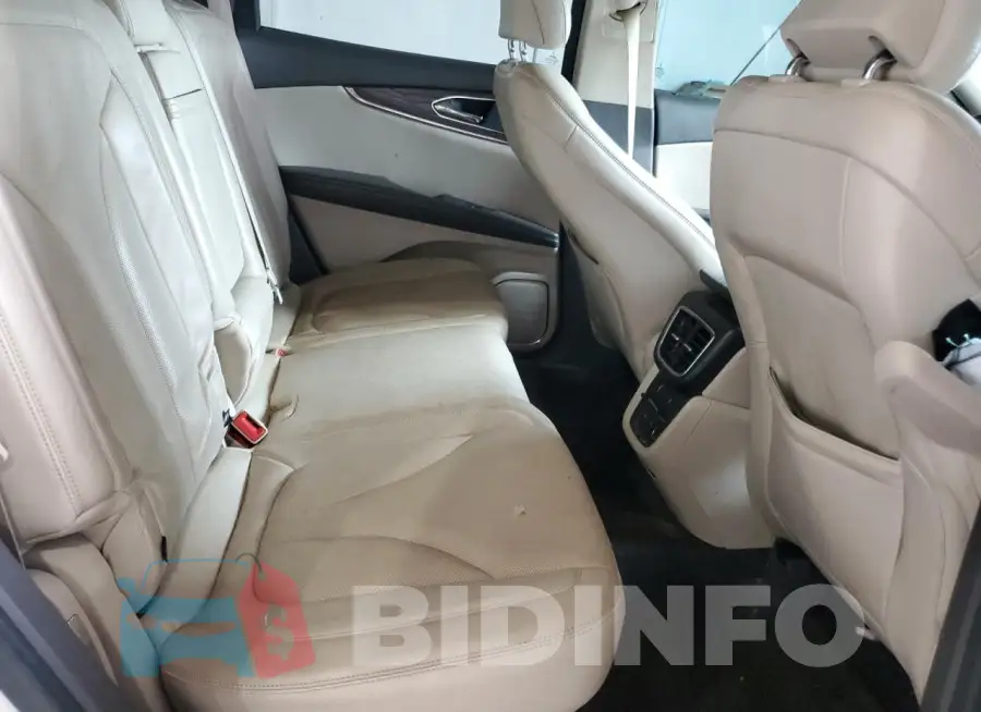 2LMTJ6LP9GBL38236 Photo# 10