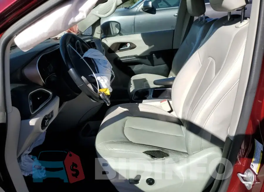 2C4RC1EG7JR158806 Photo# 7
