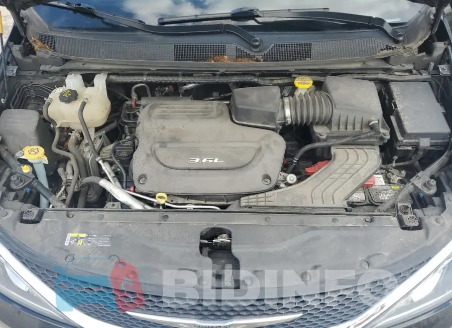 2C4RC1EGXHR757659 Photo# 12