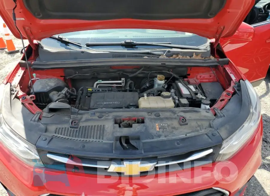 3GNCJLSB2JL222464 Photo# 12