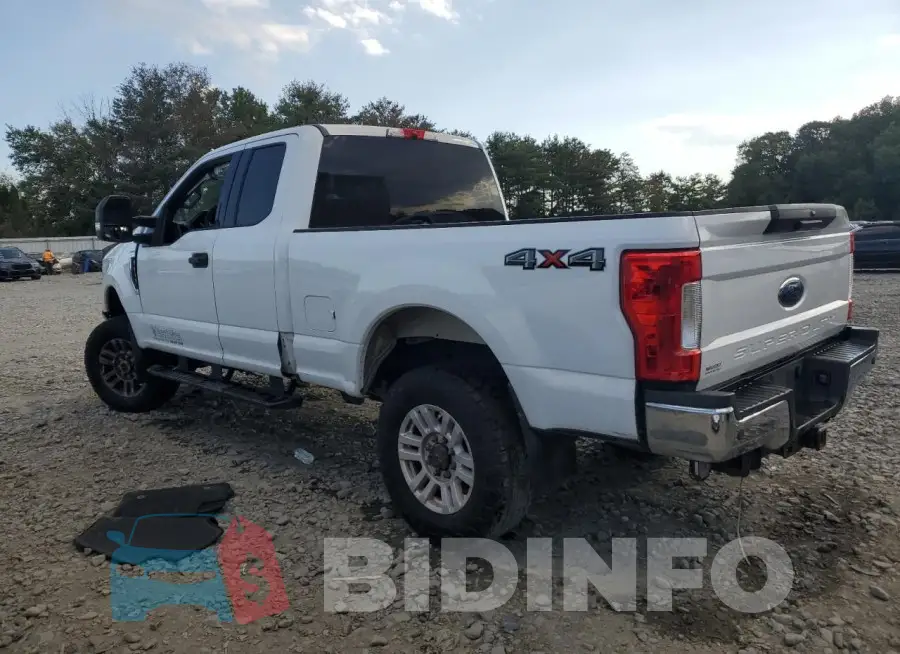 1FT7X2B66KEC85509 Photo# 2