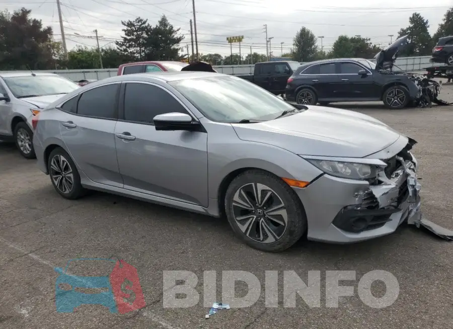 19XFC1F35HE214901 Photo# 4