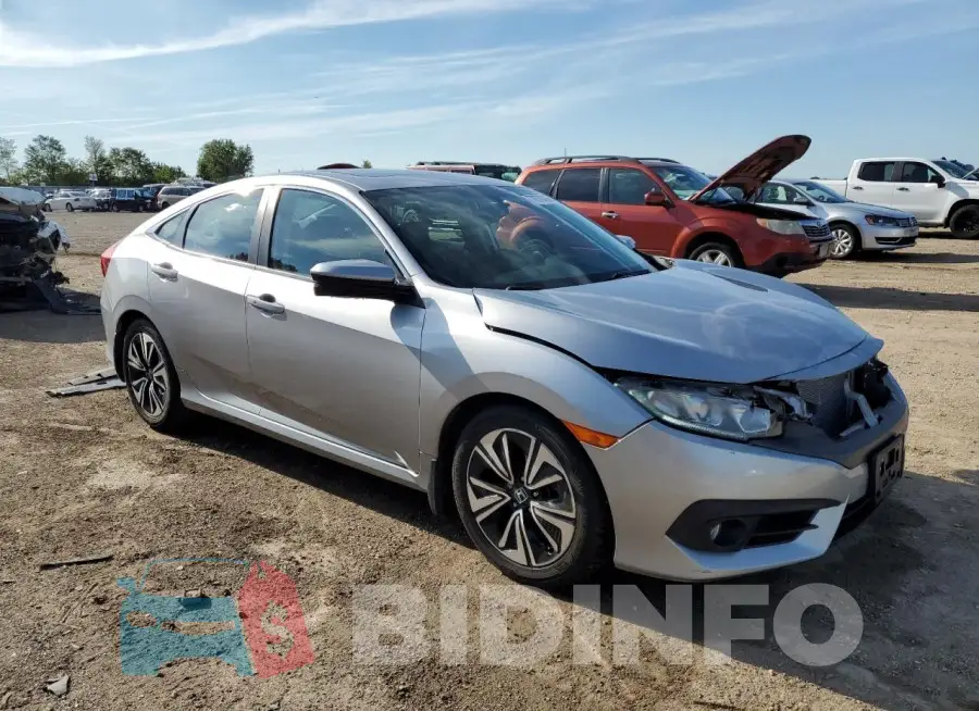 19XFC1F76GE024316 Photo# 4