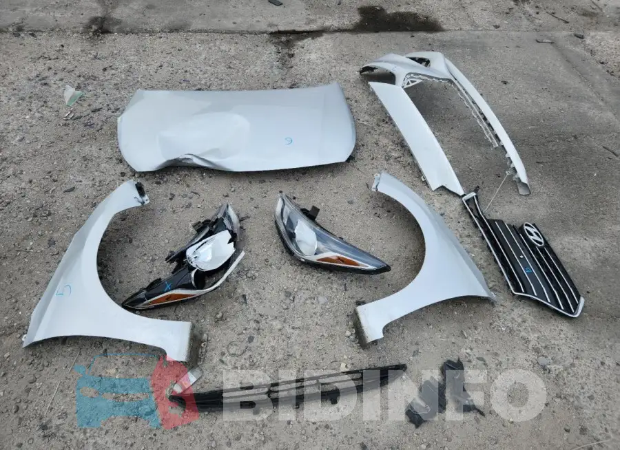 3KPC24A63ME147265 Photo# 12