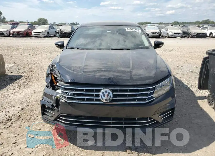 1VWDT7A38HC027996 Photo# 5