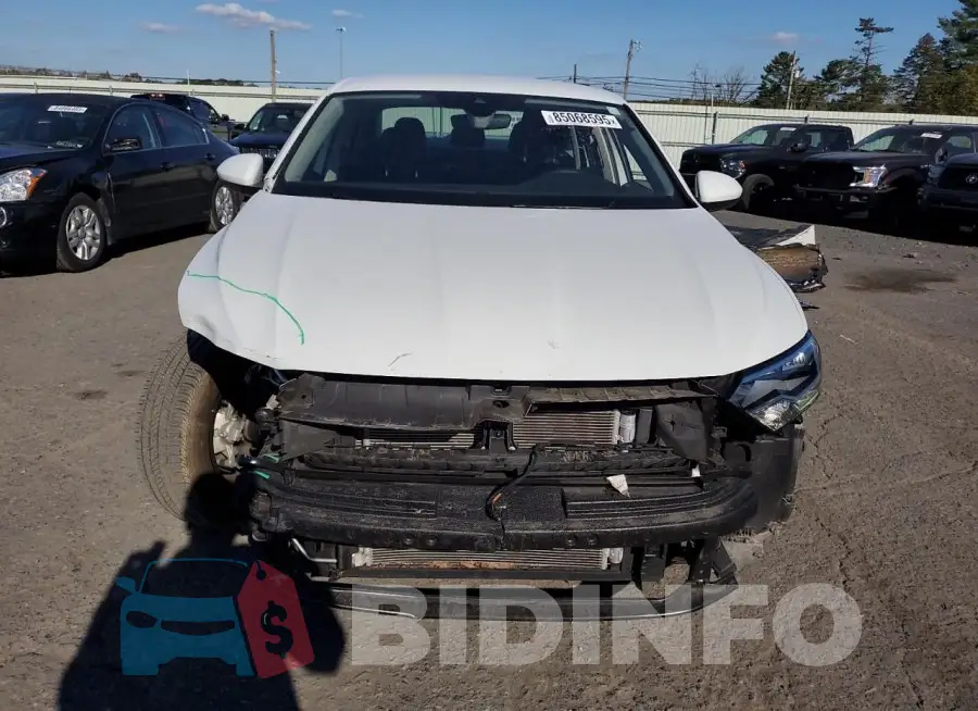 3VW5M7BUXRM013199 Photo# 5