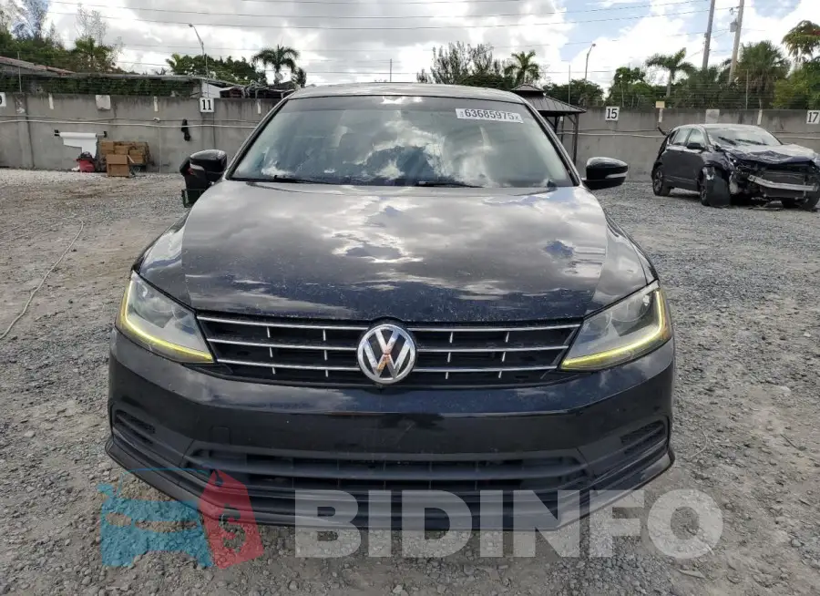 3VWDB7AJ5JM221777 Photo# 5