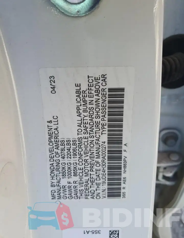 19UDE4H30RA000274 Photo# 13