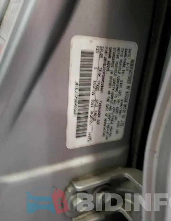 JN1BJ1CP0HW009491 Photo# 13