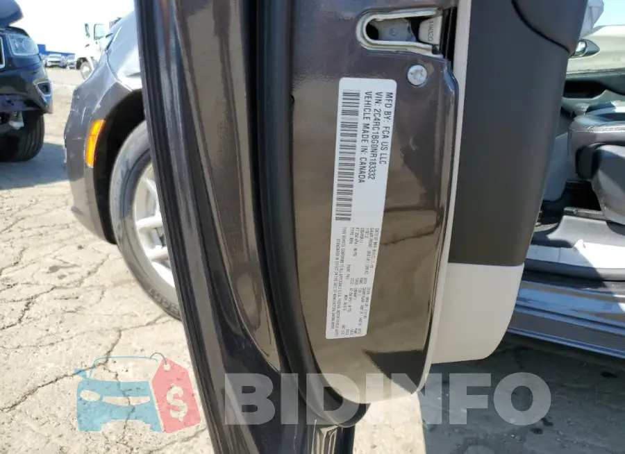 2C4RC1BG0NR183332 Photo# 13