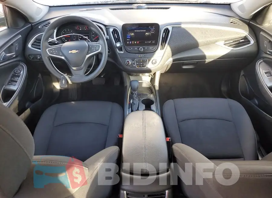 1G1ZD5ST1PF186132 Photo# 8