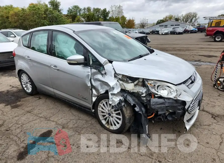 1FADP5CU9GL104476 Photo# 4