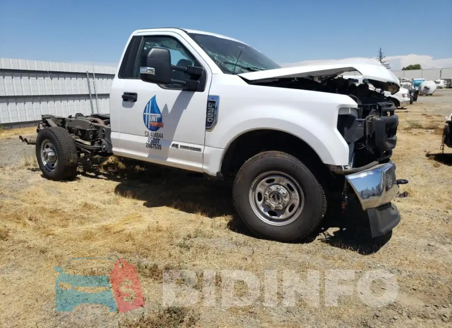 1FDRF3BT9NEE69768 Photo# 4