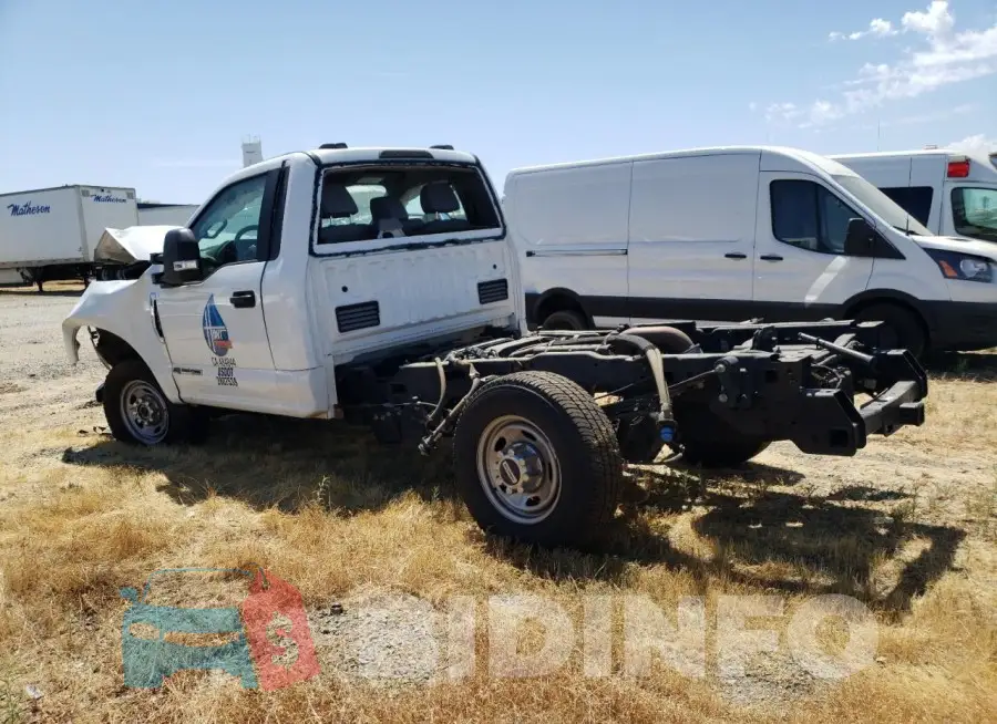1FDRF3BT9NEE69768 Photo# 2