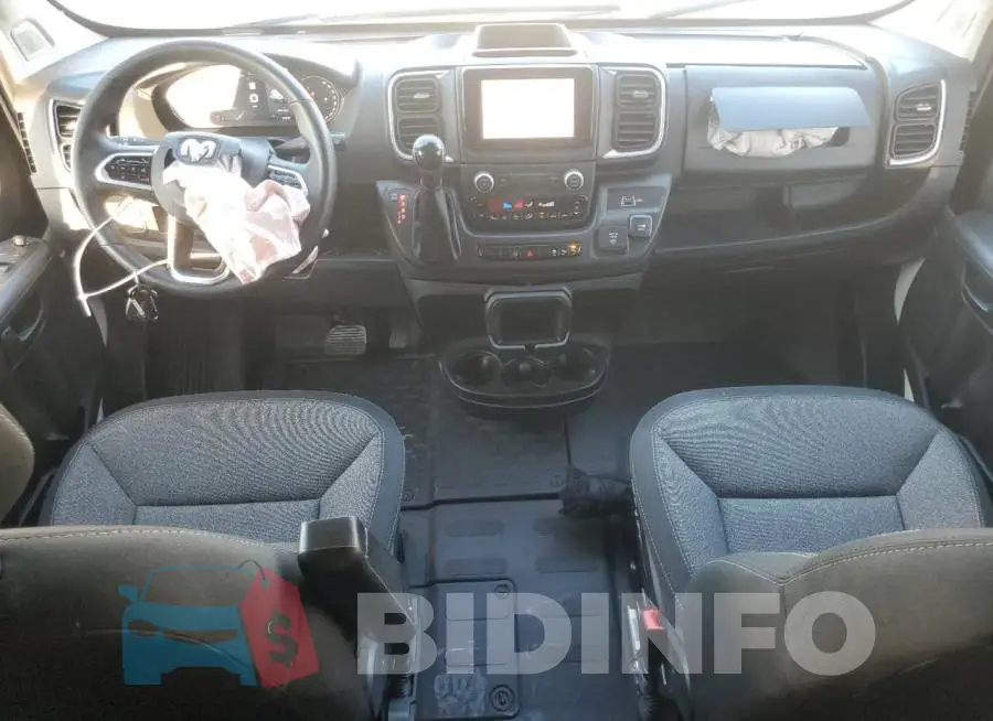 3C6MRVJG8RE130829 Photo# 8