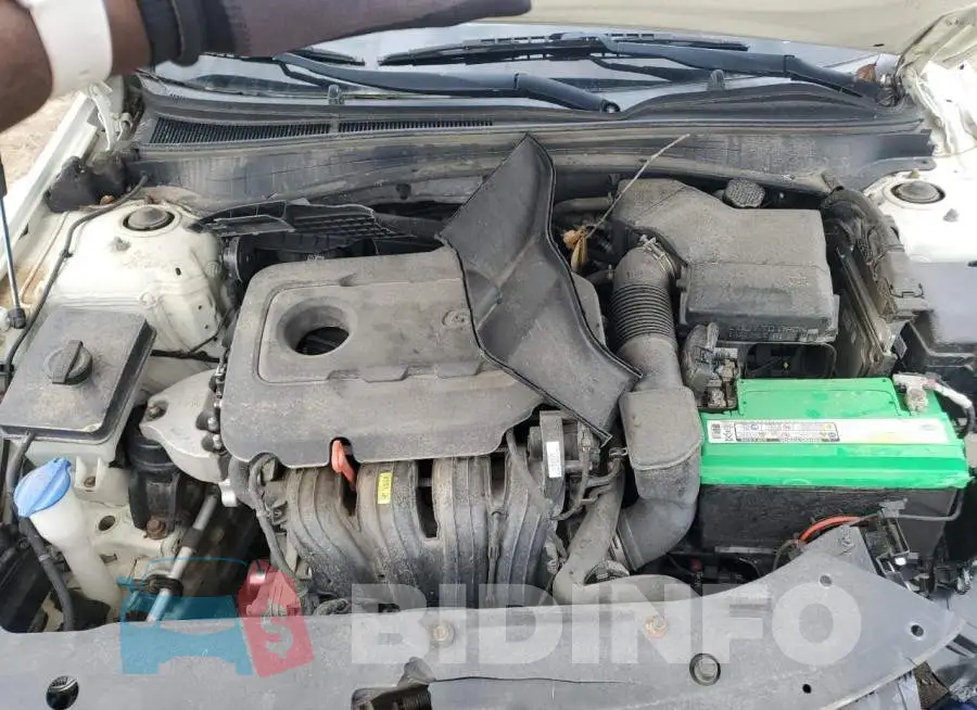 KNAGT4L37G5098330 Photo# 11