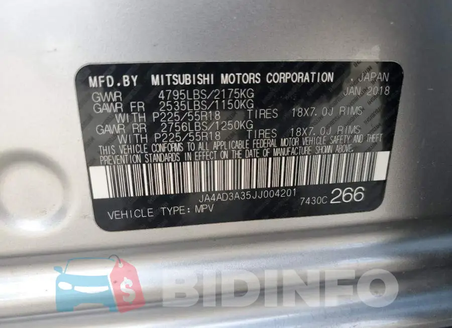 JA4AD3A35JJ004201 Photo# 13