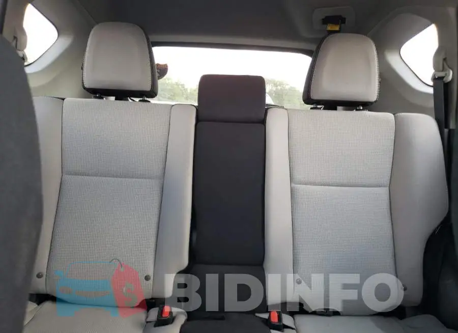 2T3RFREV2JW734862 Photo# 10