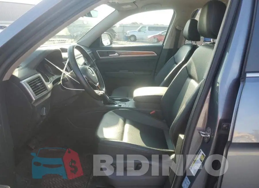 1V2WR2CA9KC545873 Photo# 7