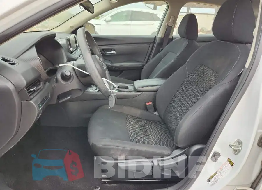3N1AB8BV5PY318561 Photo# 7