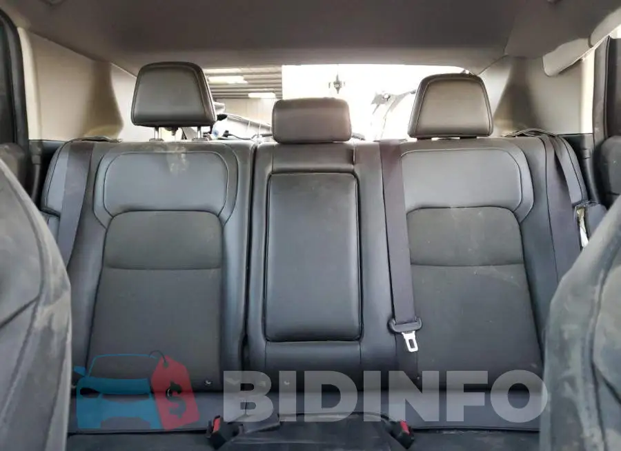 JN1DF0BBXRM741828 Photo# 10