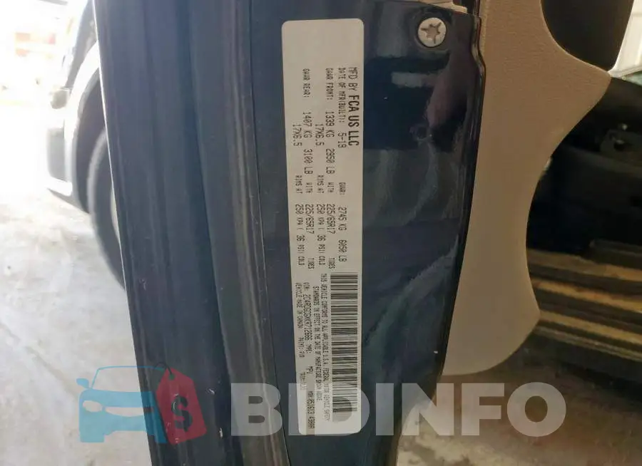 2C4RDGCGXKR712666 Photo# 13