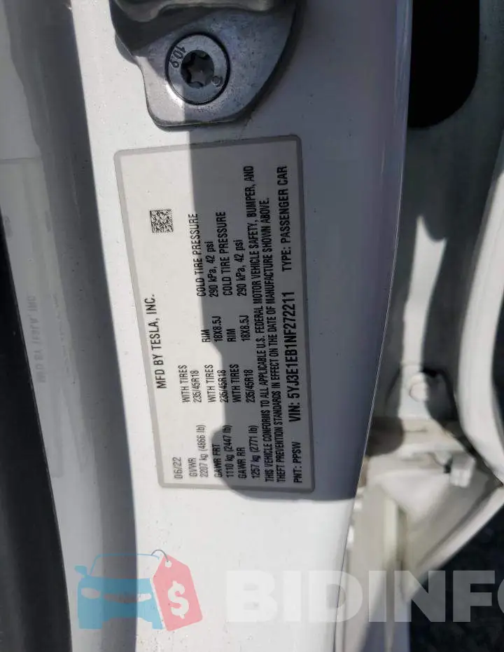5YJ3E1EB1NF272211 Photo# 13
