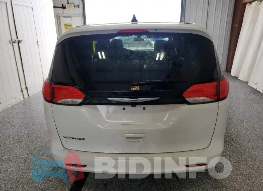 2C4RC1CG4NR158156 Photo# 6