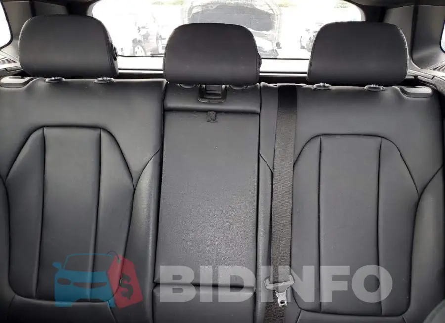 5UXTR7C56KLF26915 Photo# 10