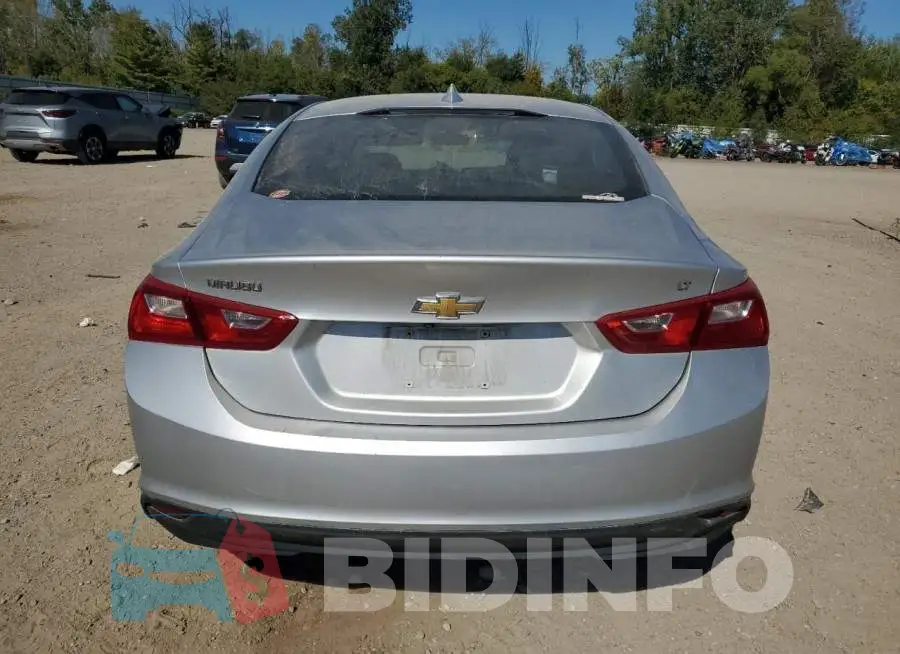 1G1ZD5ST1JF201753 Photo# 6