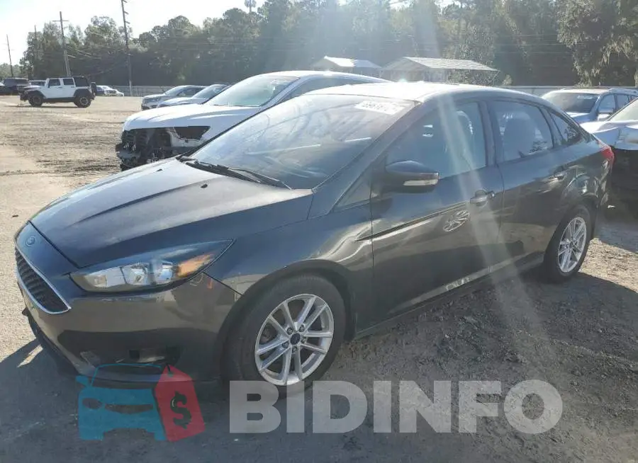 1FADP3F27GL351252 Photo# 1