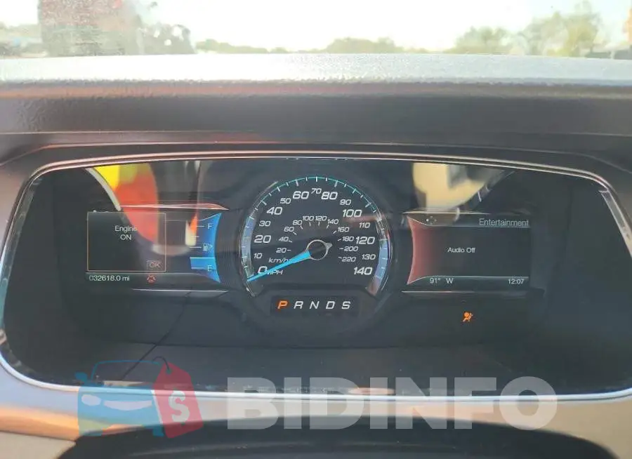 1FAHP2E80JG115074 Photo# 9
