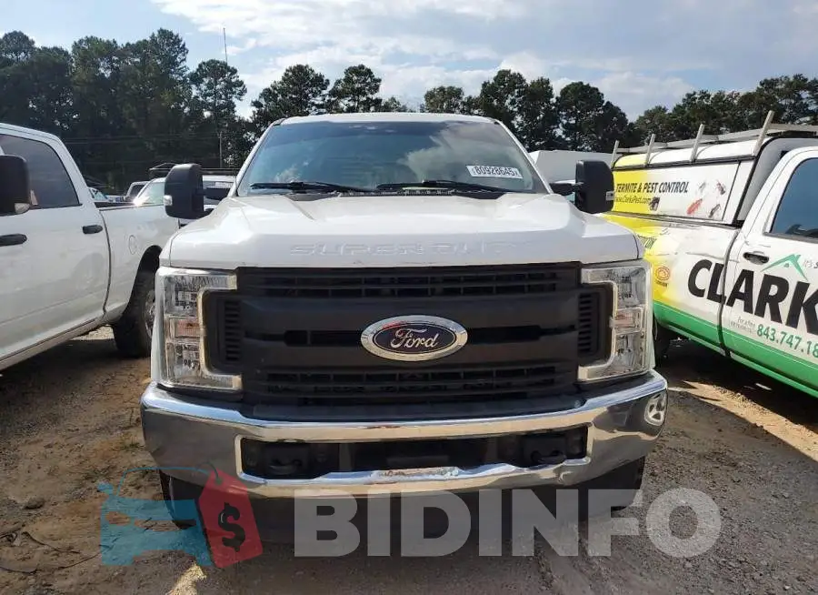 1FT8W3B62KED93686 Photo# 5
