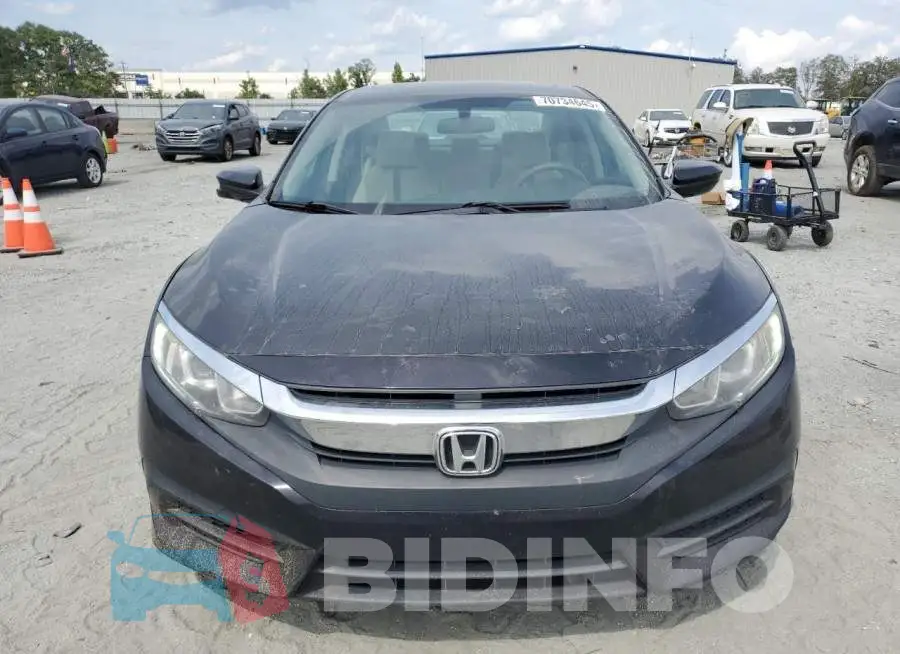 19XFC2F76HE225141 Photo# 5