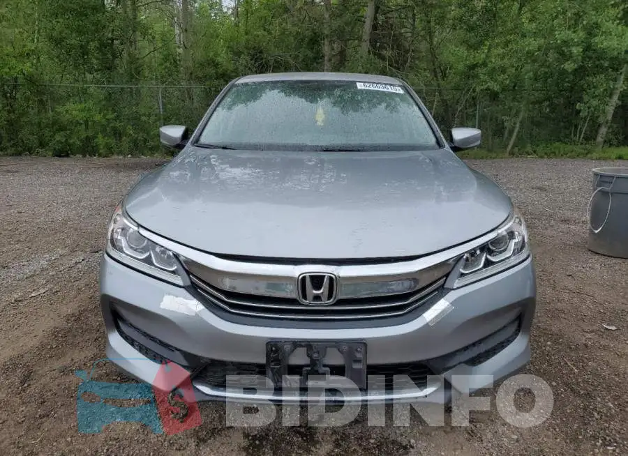 1HGCR2F39HA805714 Photo# 5