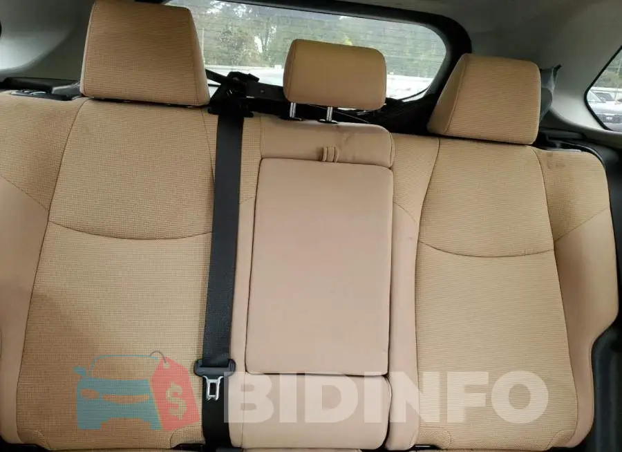 2T3F1RFV8NC263162 Photo# 10