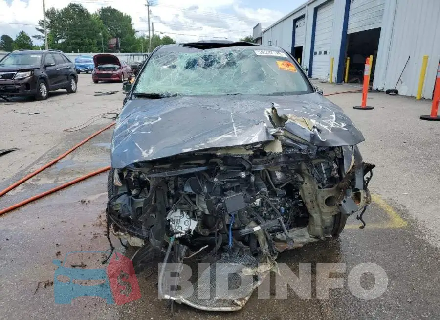 19UDE2F78MA001093 Photo# 5