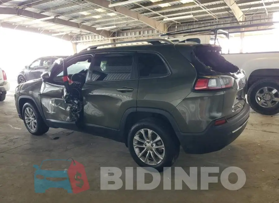 1C4PJLCB1KD262051 Photo# 2